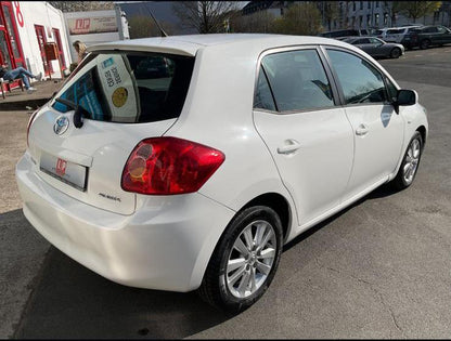 TOYOTA AURIS 2008